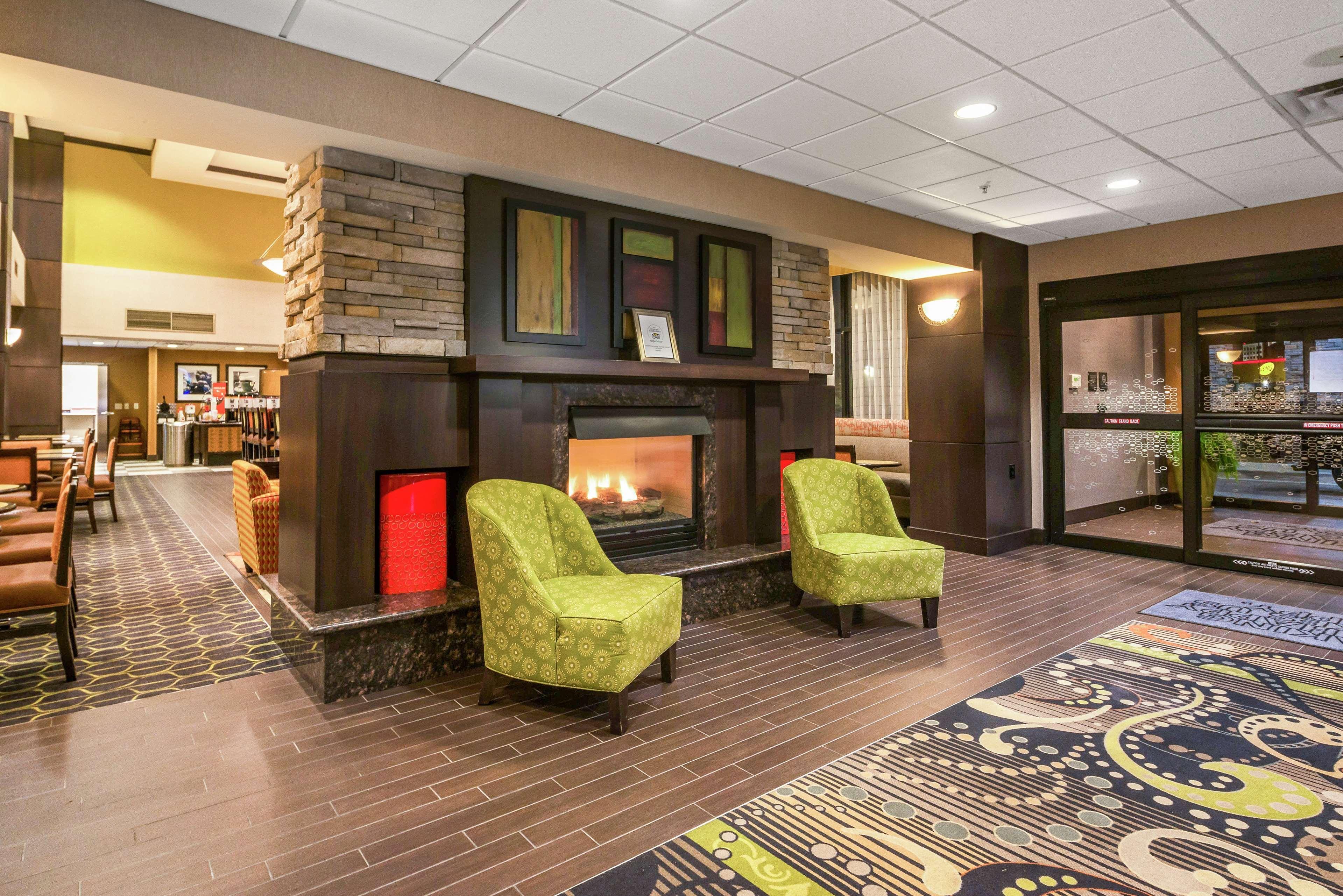 Hampton Inn And Suites Tulsa/Catoosa Экстерьер фото